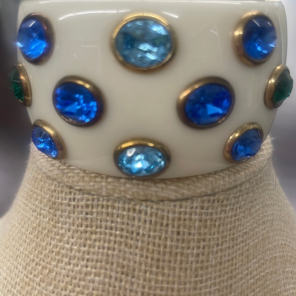 NWOT Neiman Marcus Ceramic Bracelet With Blue And Green Stones - Picture 3 of 5